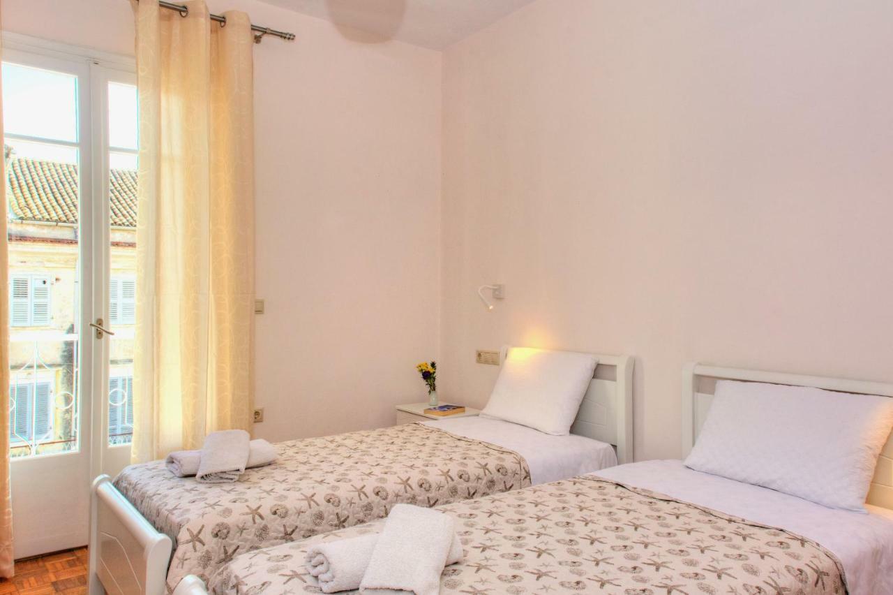 Corfu Town West Apartment 외부 사진